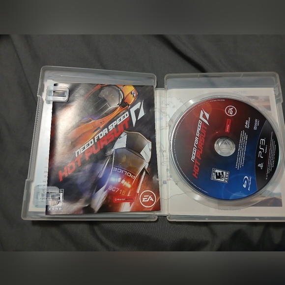Need for speed hot pursuit for ps3 - Picture 3 of 4